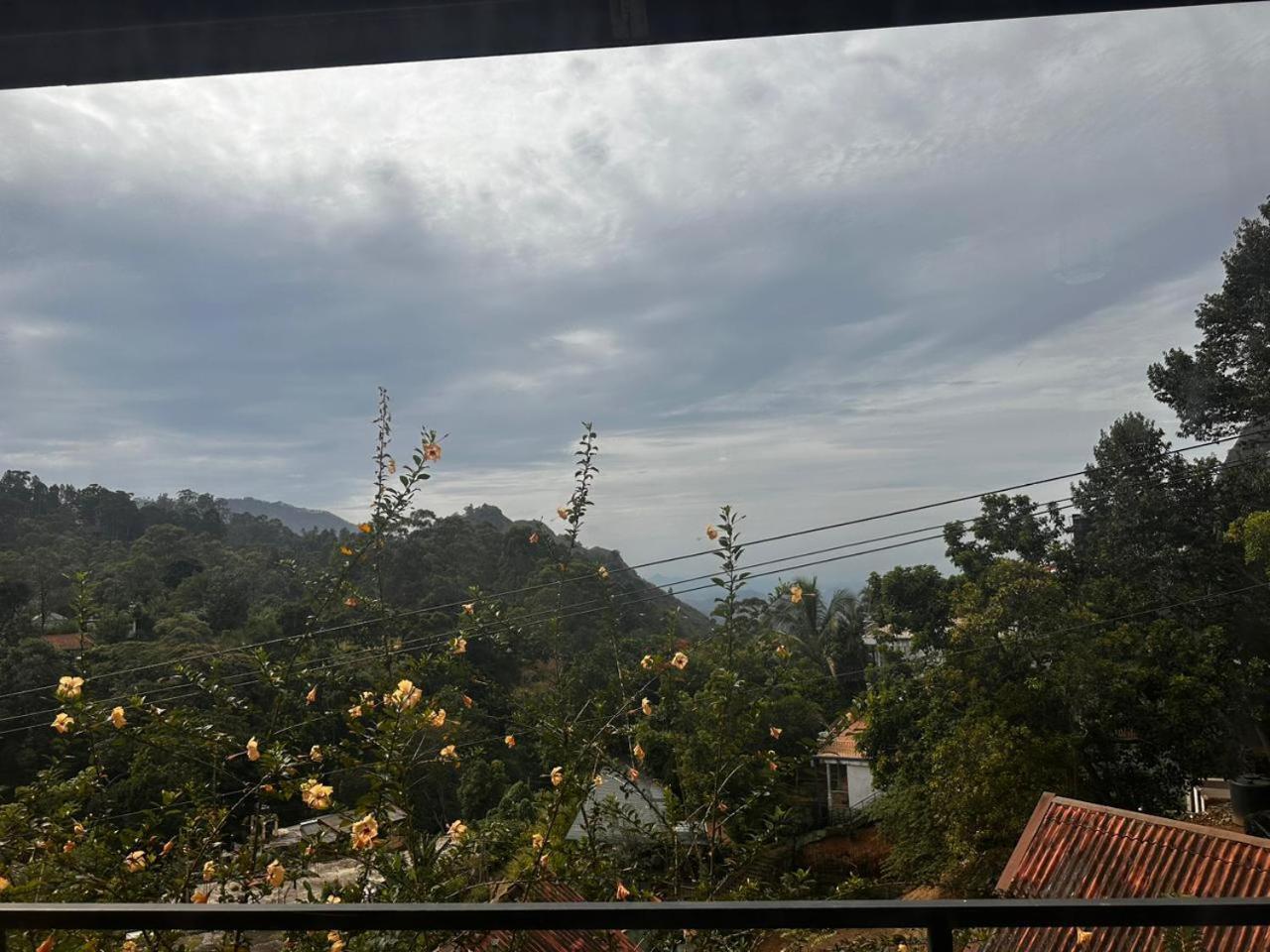 Senasuma Homestay เอลลา ภายนอก รูปภาพ