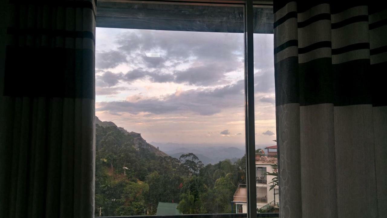 Senasuma Homestay เอลลา ภายนอก รูปภาพ
